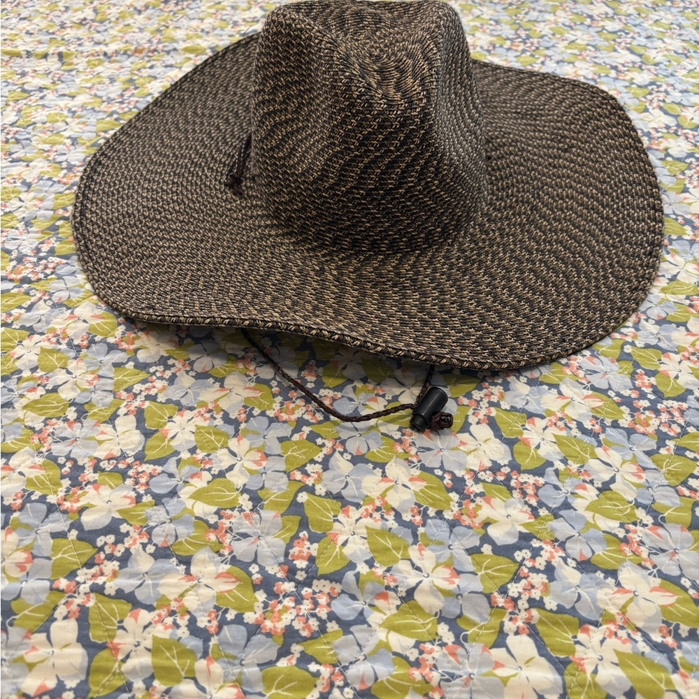 Great Hats by Karen Keith Black and Tan floppy Woven Hat